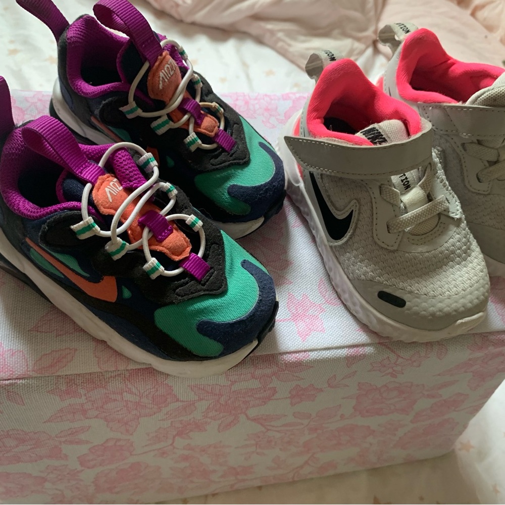 Nike sneaker bundle toddler 4c & 5c